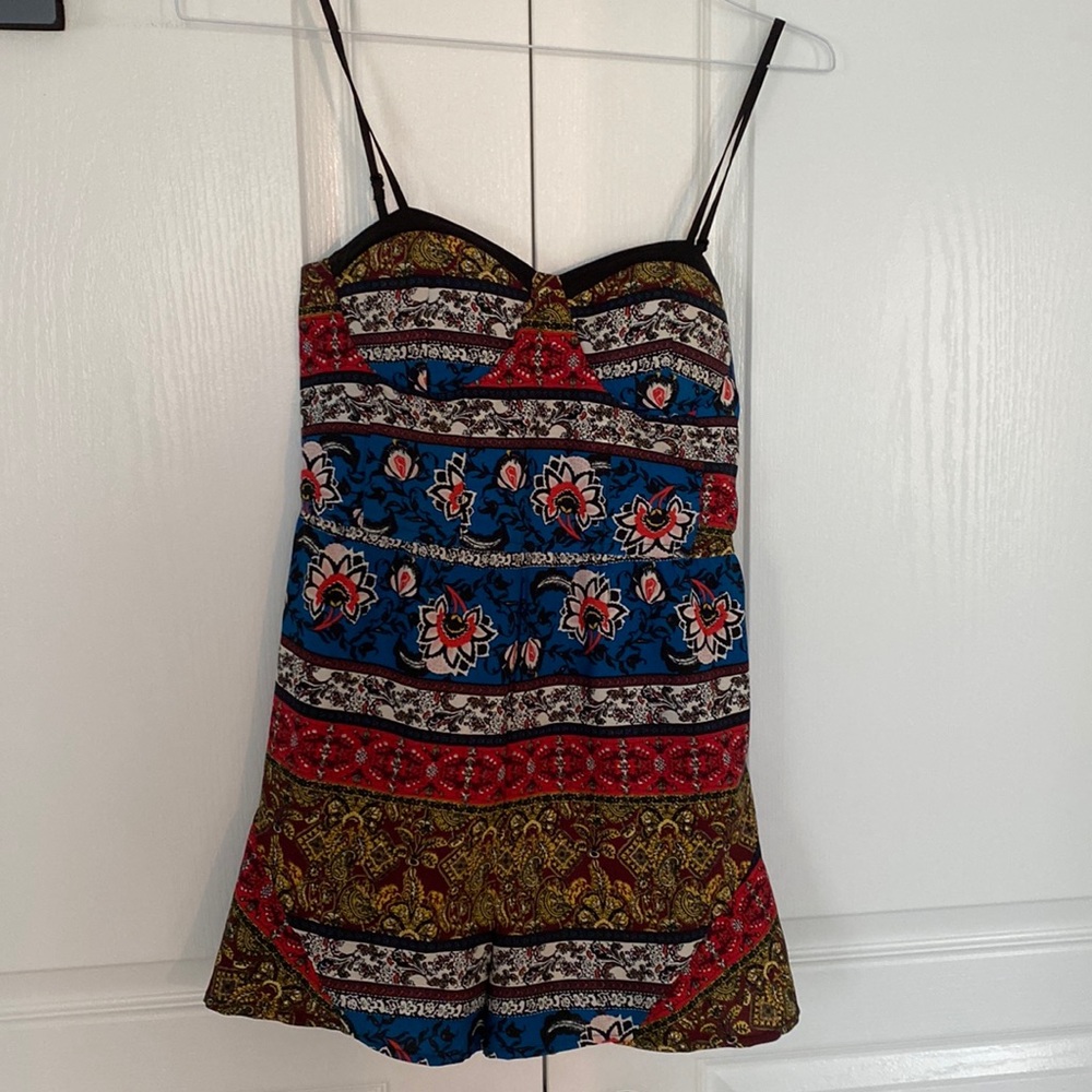 Printed shorts jumper with pockets